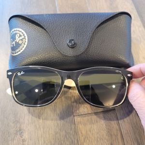 Ray-Ban Sunglasses